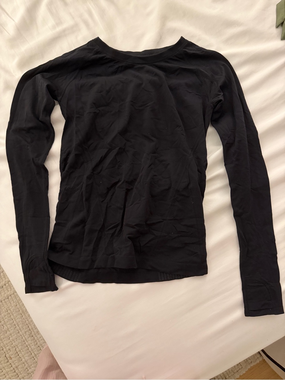Black Long Sleeve Women's Workout Top